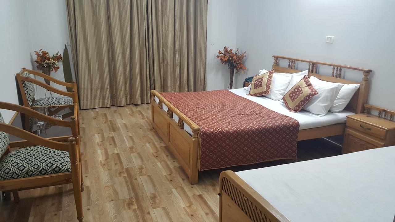 Pine Top Hotels Naran Ngoại thất bức ảnh